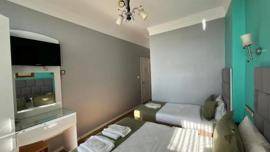 Tulip House - 40