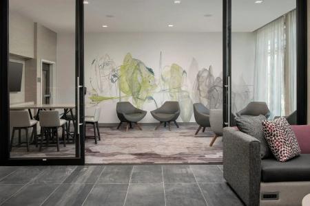 Courtyard Portland East - 20