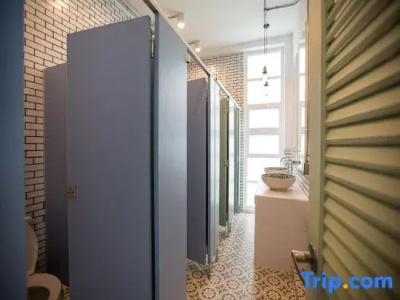 Memmoth Hostel In Lampang - 59