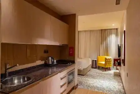 Ivory Inn - 33