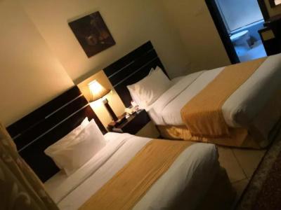 Boulevard City Suites - 15