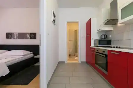 Luxury Klara - 42