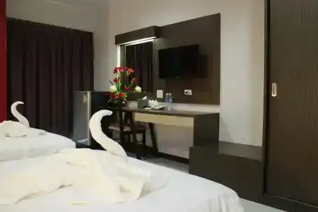 The Siri Place - 39