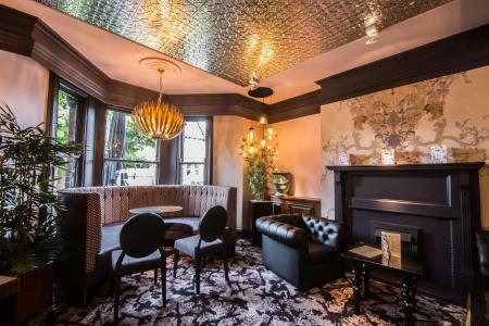 Newcastle Jesmond - 10