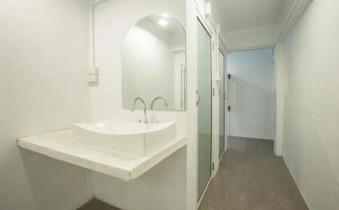 Young Money Hostel - 6