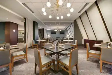 Hilton Atlanta - 19