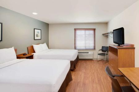 WoodSpring Suites - 5