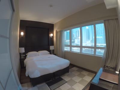 Number One Tower Suites - 43