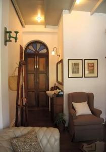 The Bhuthorn Bed & Breakfast - 23