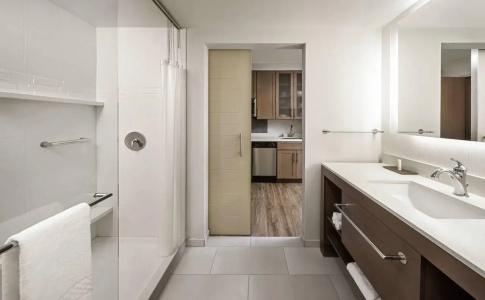 SpringHill Suites by Marriott San Diego Downtown/Bayfront - 6