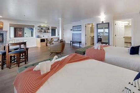 Estero Inn - 135