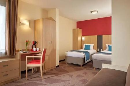 Hôtel Roissy - 52