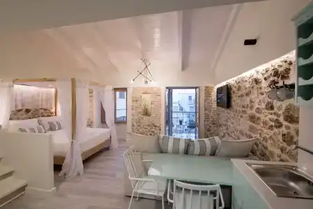 The Well Parga - 28