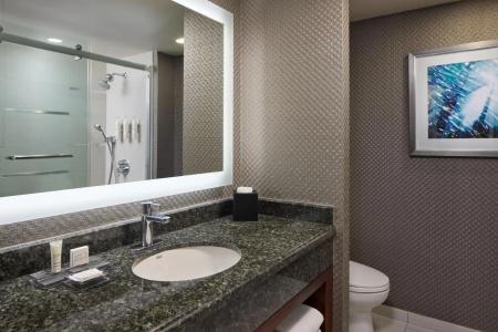 Crystal Gateway Marriott - 7