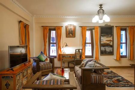 Baber Mahal Vilas - 43