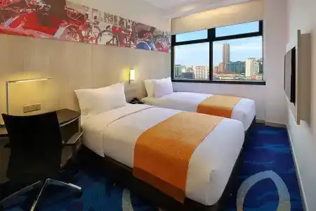Holiday Inn Express City Centre - 6
