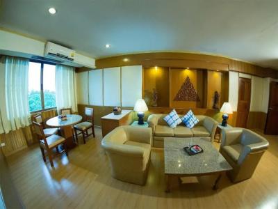 Phrae Nakara - 61
