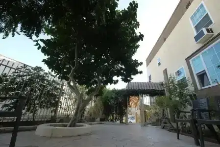 Trylon - Hollywood - 10