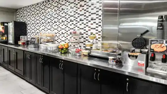 Best Western Mccarran Inn - 13