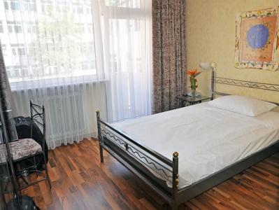 Astoria - 3