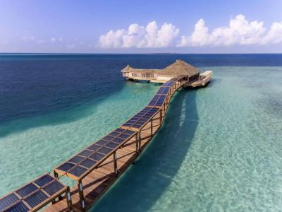 Hurawalhi Island Resort - 23