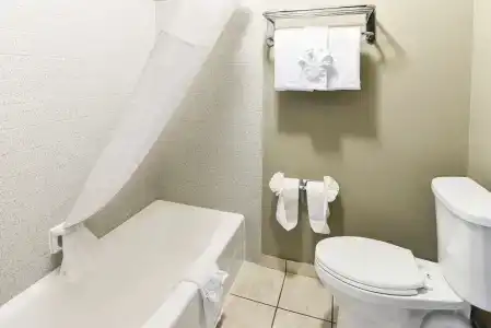 Best Western Mccarran Inn - 8