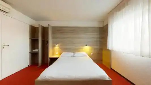 L'Auberge Everde Tarbes-Ibos - 35