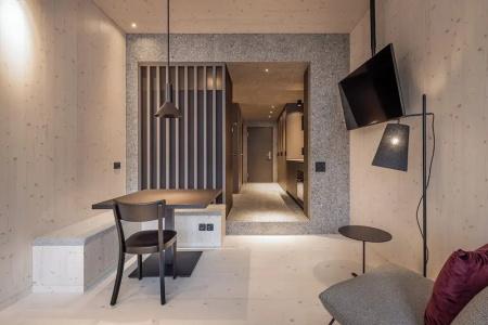 The Hide Flims - 79