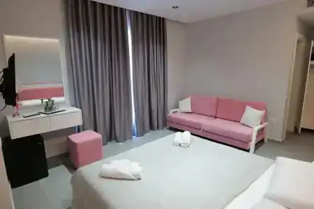 Angel Saranda Palace - 69