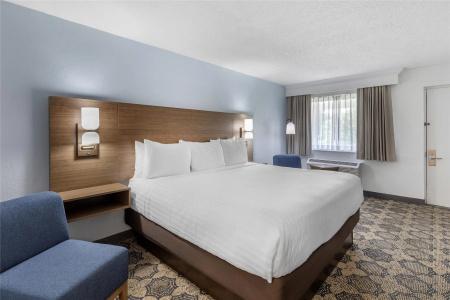 Best Western Palm Beach Lakes - 59