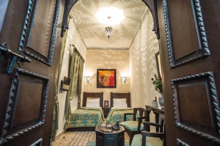 Riad Nasreen - 67