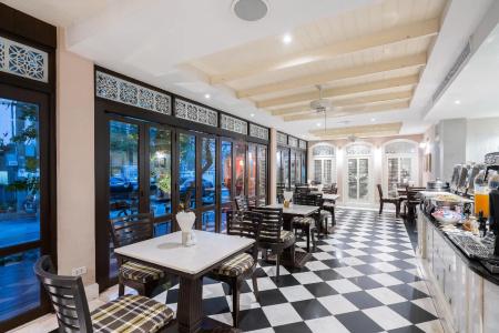 Salil Sukhumvit Soi 8 - 20