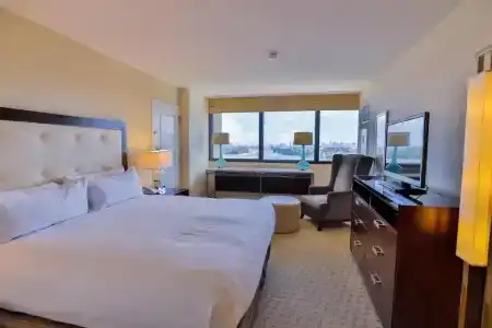 Hilton Miami Airport Blue Lagoon - 64