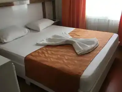 Özhan - 4