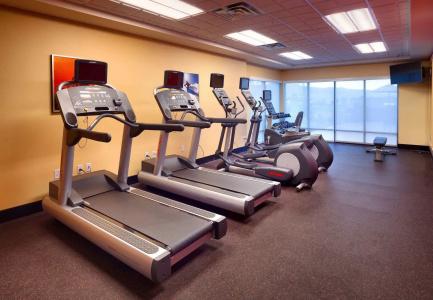 TownePlace Suites by Marriott - 17