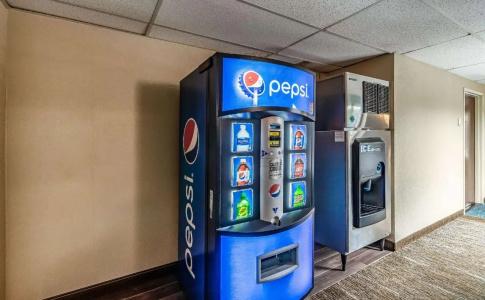Clarion Portland International Airport - 11
