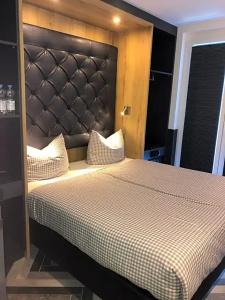Munich Deluxe - 44