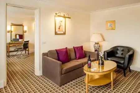 Copthorne Tara London Kensington - 8