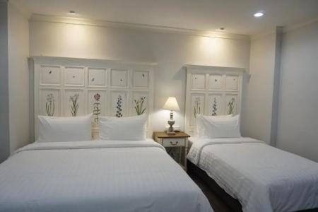 Marquise Boutique - 31