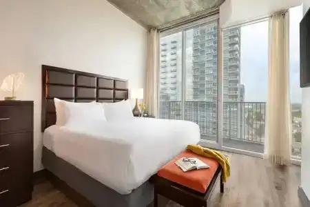 Twelve Downtown, Autograph Collection - 5