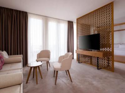 Mercure Old Town - 51
