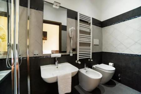 La Grande Bellezza Guest House Rome - 35