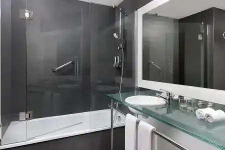 Four Points by Sheraton Barcelona Diagonal - 50
