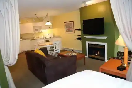 Times Square Suites - 34