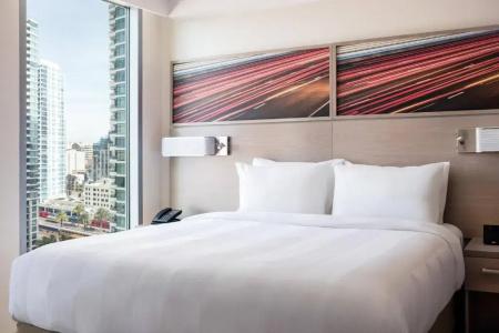 Residence Inn by Marriott San Diego Downtown/Bayfront - 56