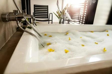 The Ranee Boutique Suites - 66