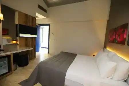 Ariel Alaçatı - 3