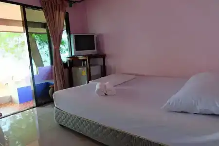Roong Arun - 56