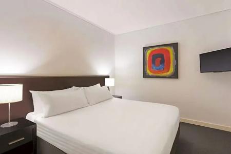 Adina Apartment Barrack Plaza - 69