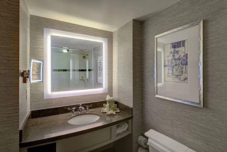 Hilton Virginia Beach Oceanfront - 10